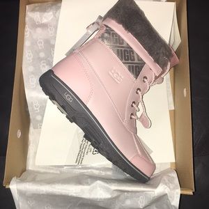 New UGG K Butte II CWR PINK CRYSTAL